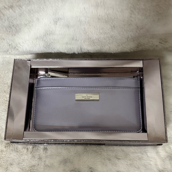 Kate Spade ♠️ Kenzie Candied Flower Patent Zip Wallet Card Holder boxed. Silver. - Picture 1 of 8